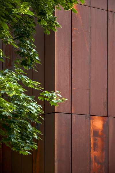 Beautiful façade cassettes made from corten steel, Maribo Svømmehal, Ved Stadion 4, 4930 Maribo